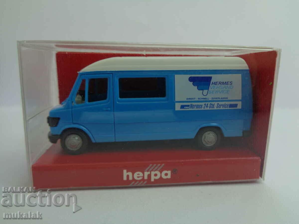HERPA HO 1/87 MERCEDES BENZ 207 D BUS MODEL TROLLEY cu preț 15.00 BGN | € 7.67 HERPA HO 1/87 MERCEDES BENZ 207 D BUS MODEL TROLLEY cu preț 15.00 BGN | € 7.67