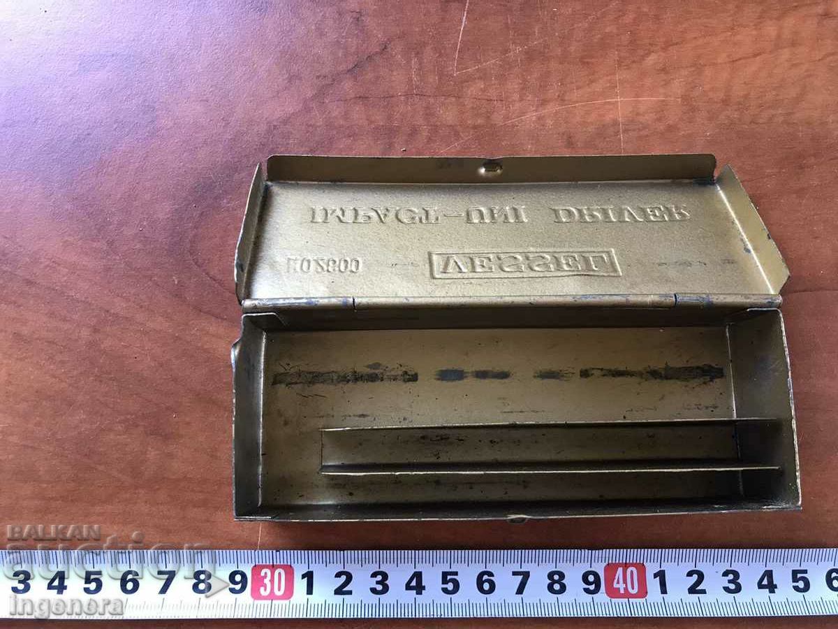 BOX BOX METAL with price 11.00 BGN | € 5.62 BOX BOX METAL with price 11.00 BGN | € 5.62