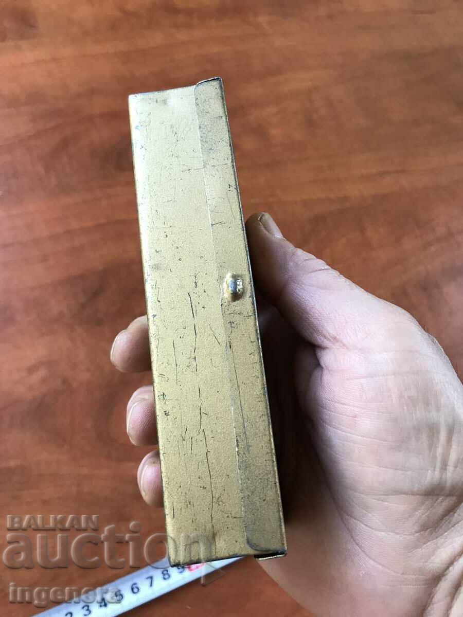 BOX BOX METAL - 5 BOX BOX METAL - 5