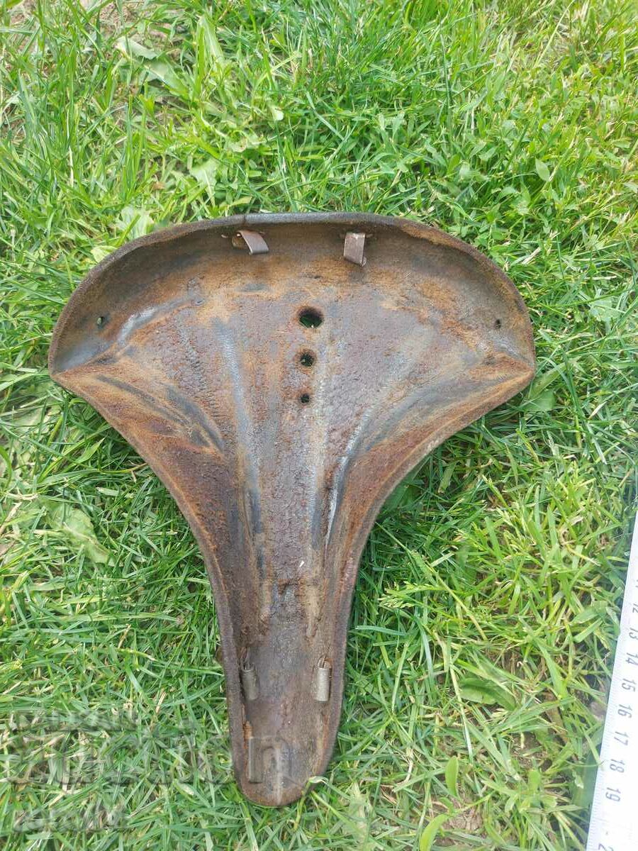 SEAT - LEATHER - BIKE - 7