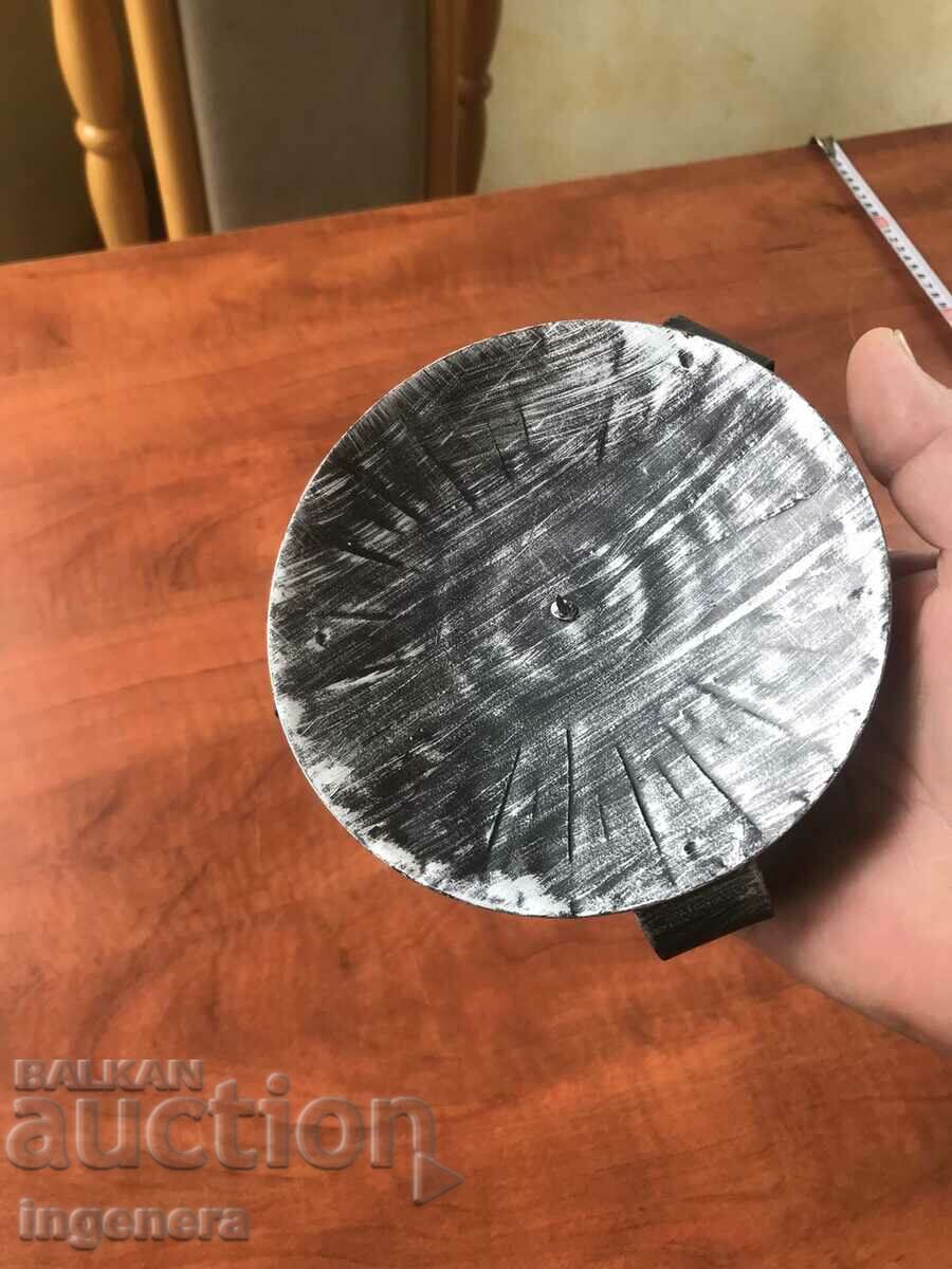 CANDLESTICK METAL WITH A WIDE PERIPHERY with price 11.00 BGN | € 5.62 CANDLESTICK METAL WITH A WIDE PERIPHERY with price 11.00 BGN | € 5.62