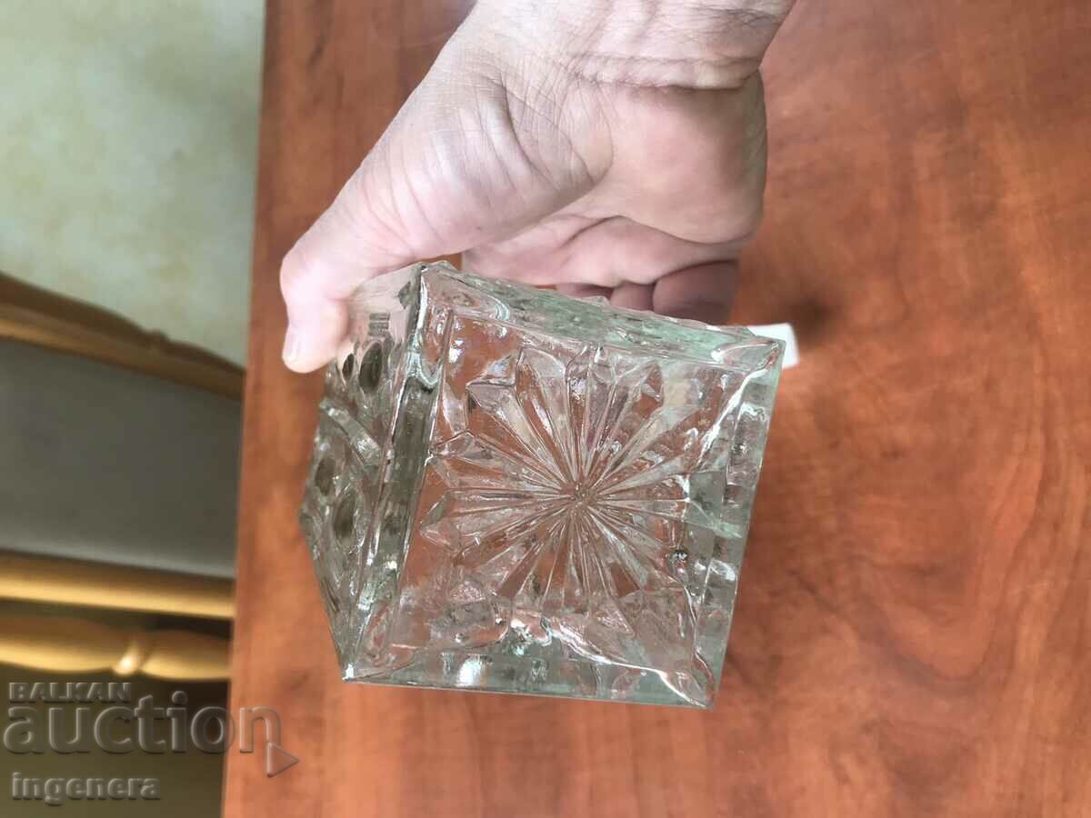 JACKET THICK EMBOSSED GLASS OLD-750 ML - 6 JACKET THICK EMBOSSED GLASS OLD-750 ML - 6