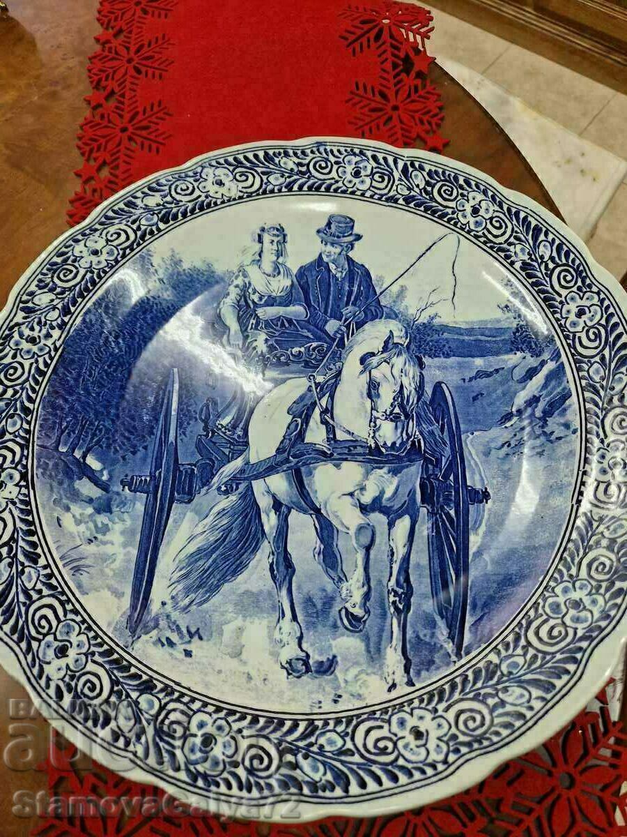 Delivery of Huge antique DELFT porcelain wall plate Delivery of Huge antique DELFT porcelain wall plate