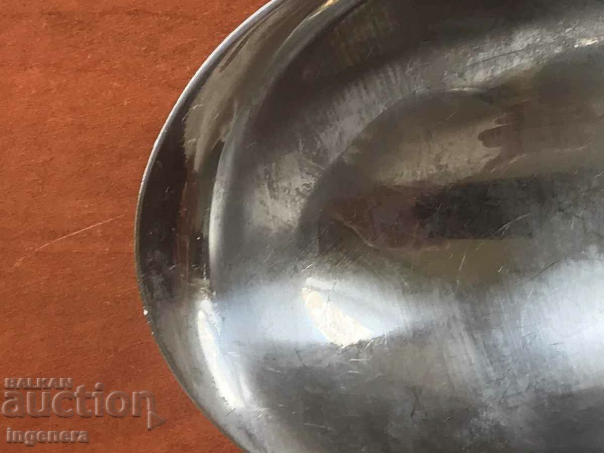 GOLD-MARKED STAINLESS STEEL LAUNDRY - 7 GOLD-MARKED STAINLESS STEEL LAUNDRY - 7