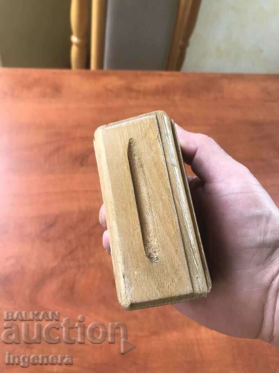 Pencil Box Pencil Case Wood with price 4.00 BGN | € 2.05 Pencil Box Pencil Case Wood with price 4.00 BGN | € 2.05