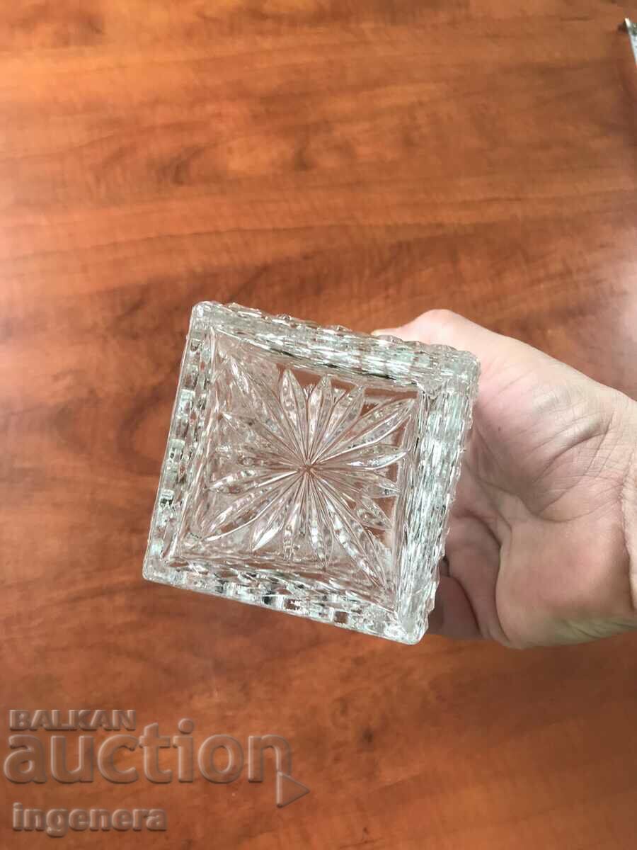 JACKET THICK EMBOSSED GLASS OLD-750 ML - 6 JACKET THICK EMBOSSED GLASS OLD-750 ML - 6