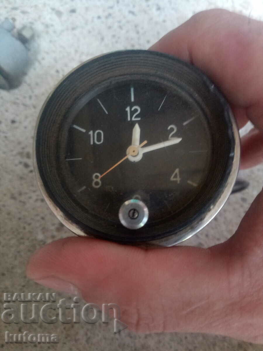 Δημοπρασία Παλιές συσκευές αυτοκινήτου