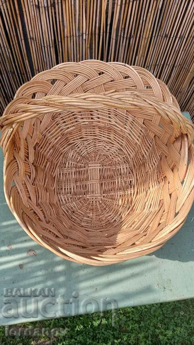 An old basket - 6 An old basket - 6