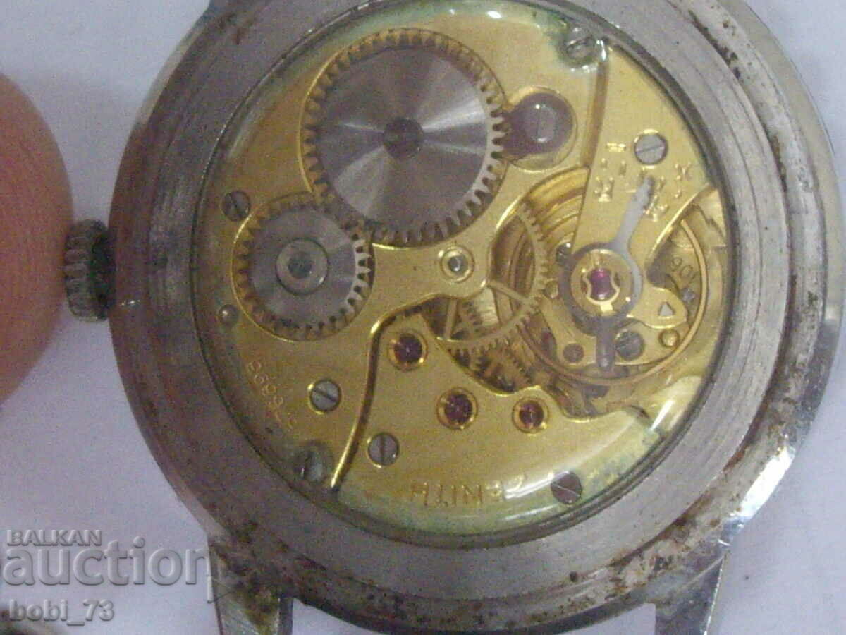 Стар ръчен часовник''Zenit'' - 5 Стар ръчен часовник''Zenit'' - 5