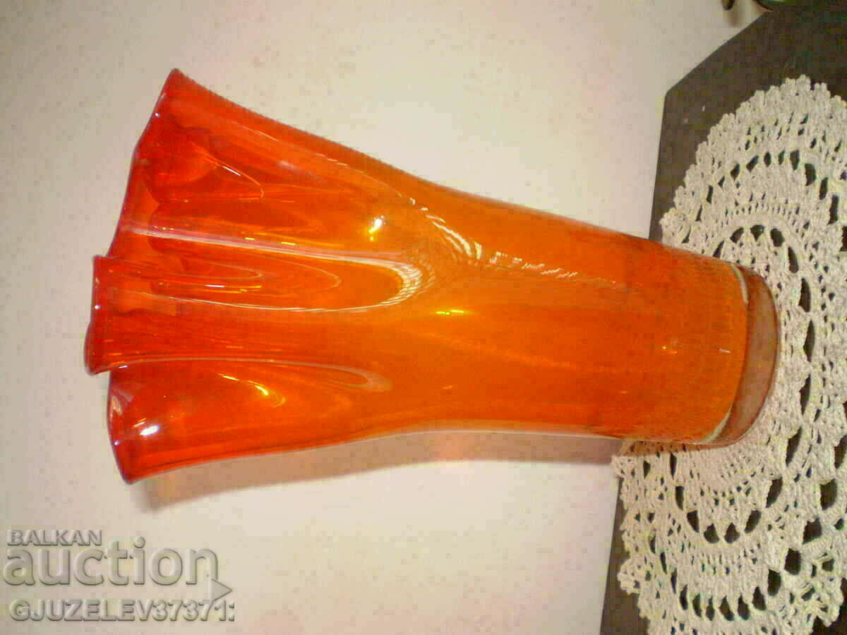 Retro red glass vase height 21 cm - 5