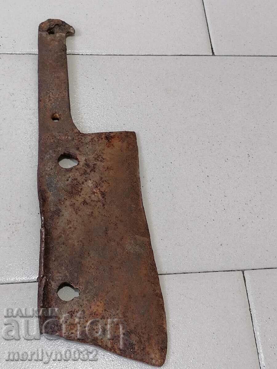 Delivery of Old forged saber, ax, pole, knife, machete Delivery of Old forged saber, ax, pole, knife, machete