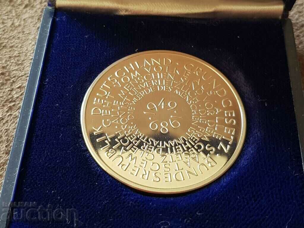 Γερμανικό ασήμι 1000 ‰ νόμισμα μετάλλιο Βασικός νόμος FRG - 5 Γερμανικό ασήμι 1000 ‰ νόμισμα μετάλλιο Βασικός νόμος FRG - 5