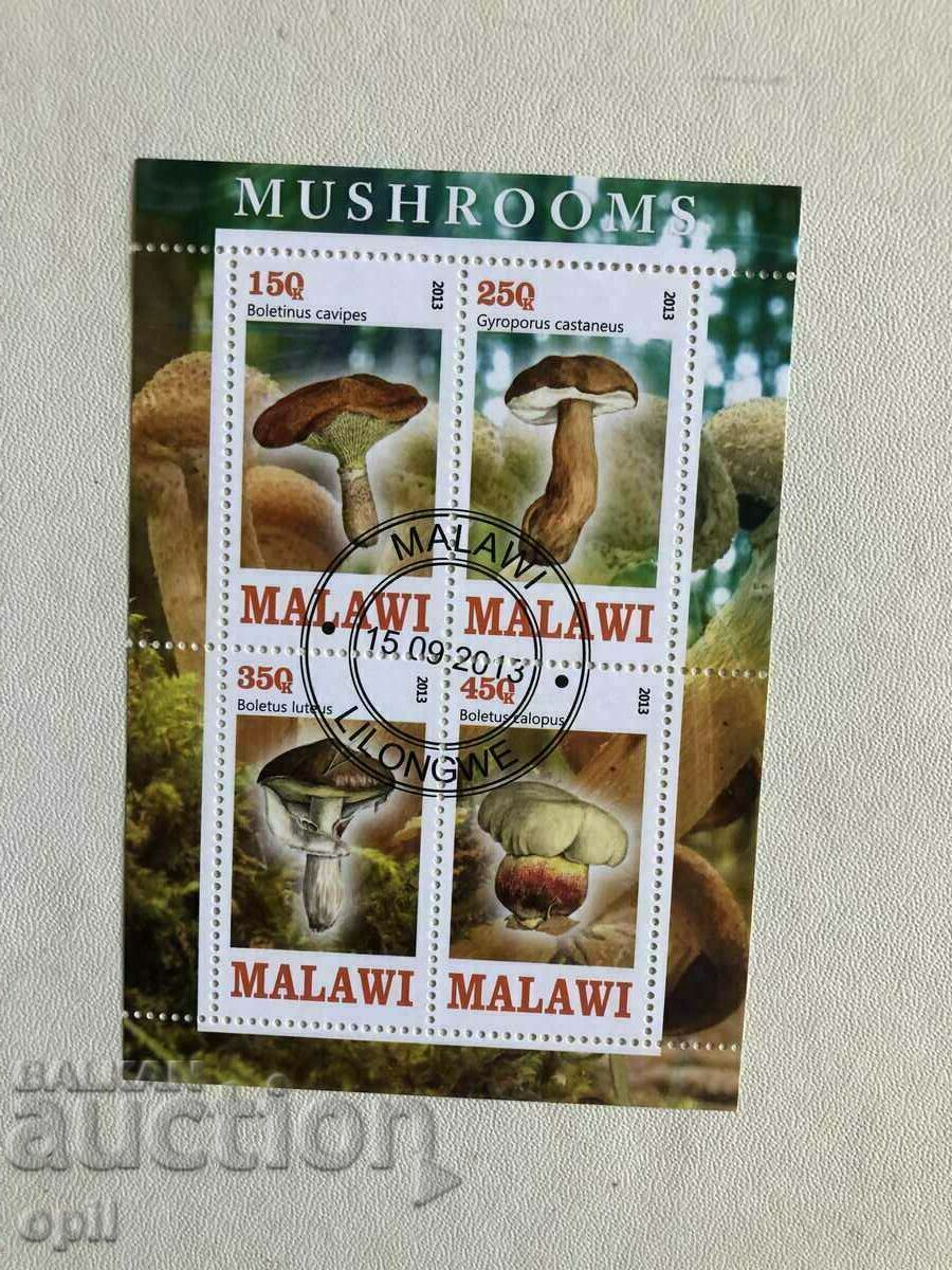 Ciuperci bloc ștampilate 2013 Malawi