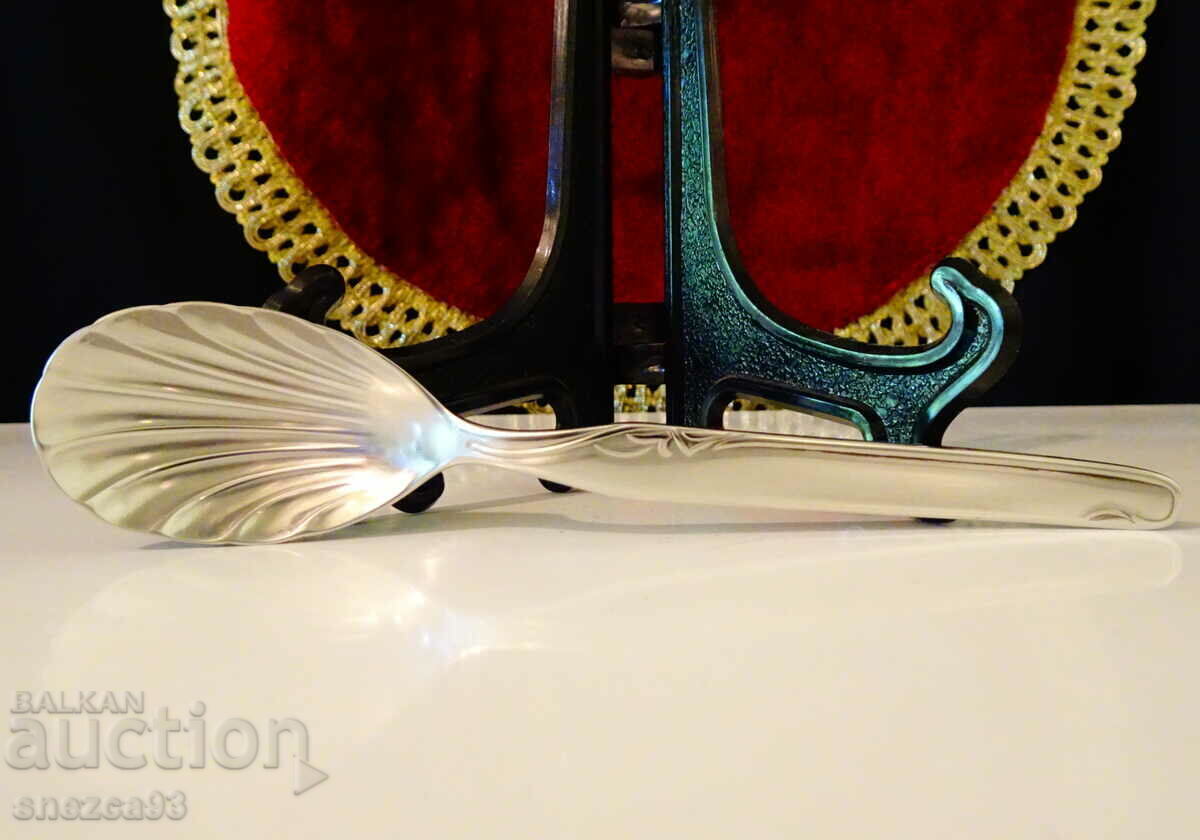 Roneusil Silberglanz silver plated sugar spoon. Roneusil Silberglanz silver plated sugar spoon.