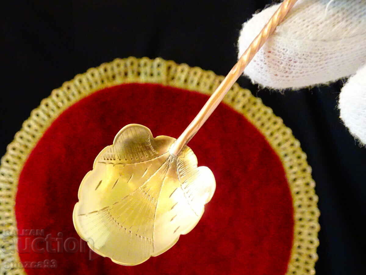 Copper spoon for cappuccino, cocktails with Wayang figure with price 15.00 BGN | € 7.67 Copper spoon for cappuccino, cocktails with Wayang figure with price 15.00 BGN | € 7.67