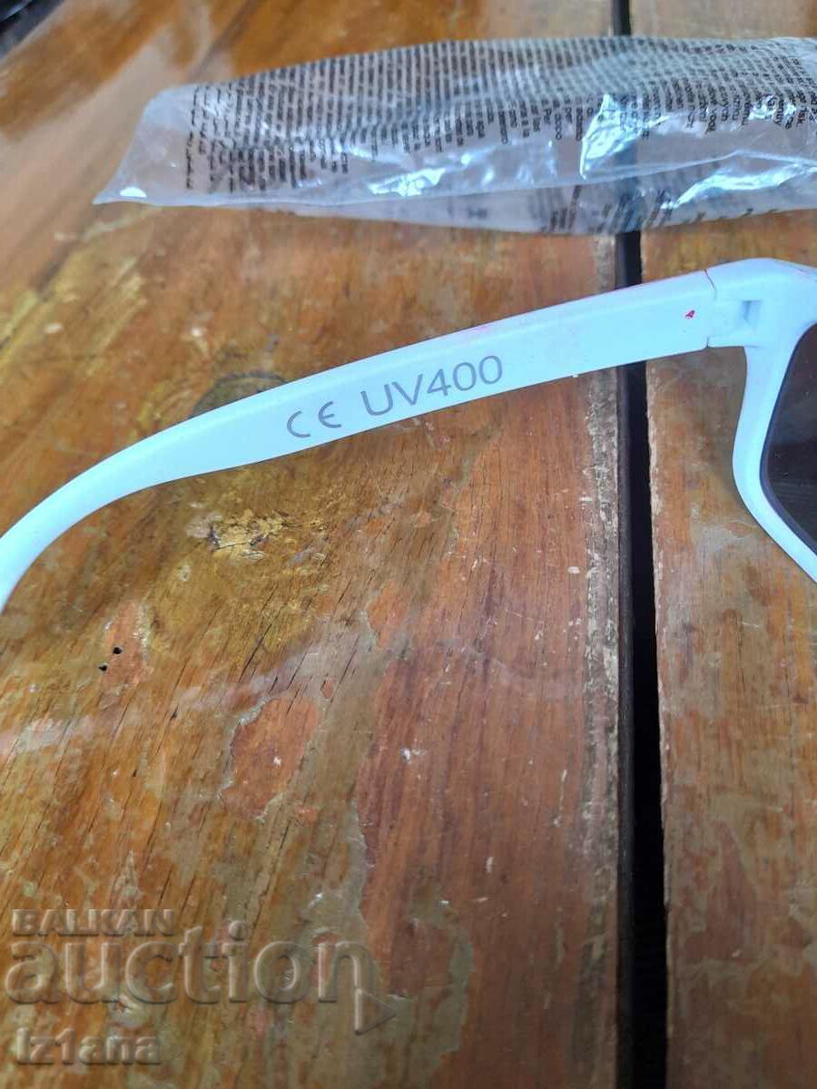 Delivery of Sunglasses Coca Cola, Coca Cola Delivery of Sunglasses Coca Cola, Coca Cola