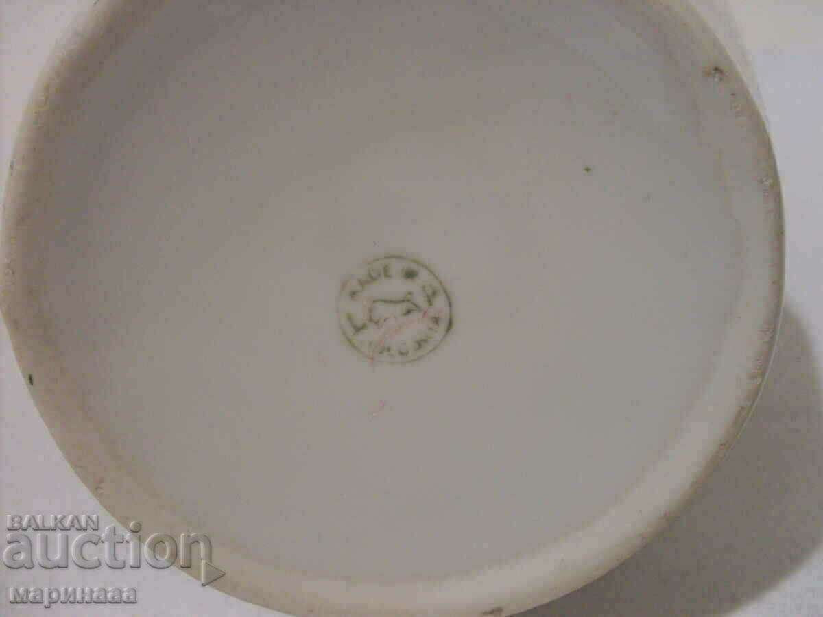 Аукцион РЯДКА СОЦ. КАНА. ПОРЦЕЛАН. БГ Аукцион РЯДКА СОЦ. КАНА. ПОРЦЕЛАН. БГ