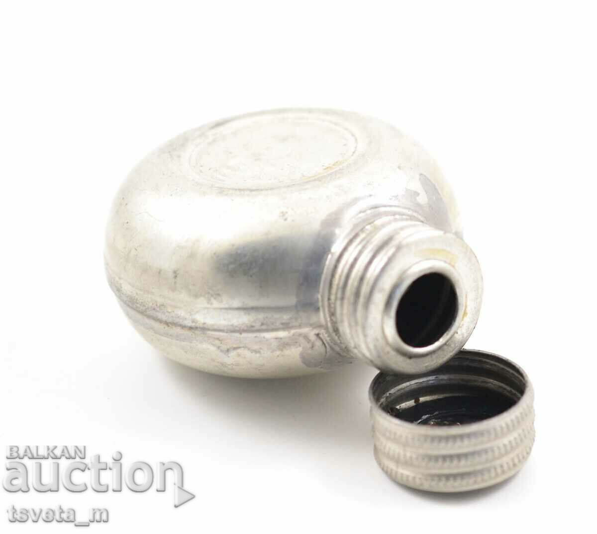 Delivery of Lubricant for the MOSIN SVT 40 VSV carbine - perfect! Delivery of Lubricant for the MOSIN SVT 40 VSV carbine - perfect!