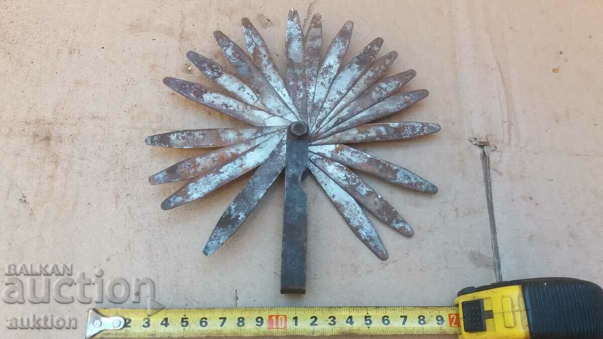 Clearance measuring tool, 0.05-1.00 mm - 20 plates with price 2.49 BGN | € 1.27 Clearance measuring tool, 0.05-1.00 mm - 20 plates with price 2.49 BGN | € 1.27