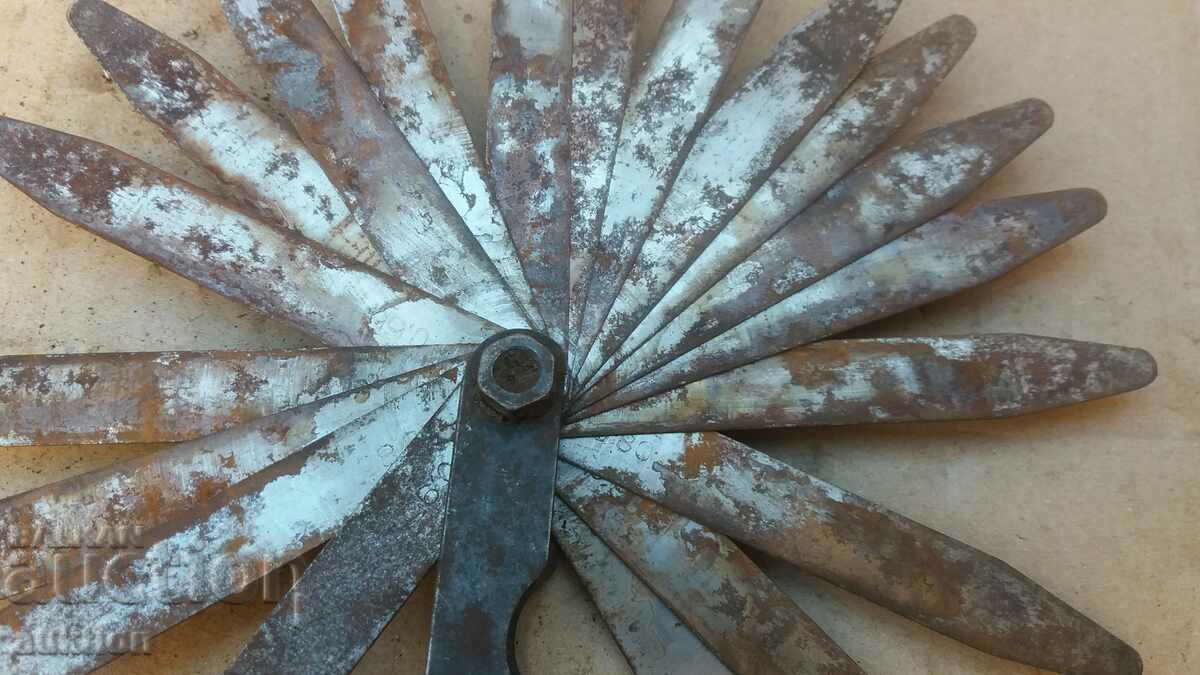 Auction Clearance measuring tool, 0.05-1.00 mm - 20 plates Auction Clearance measuring tool, 0.05-1.00 mm - 20 plates