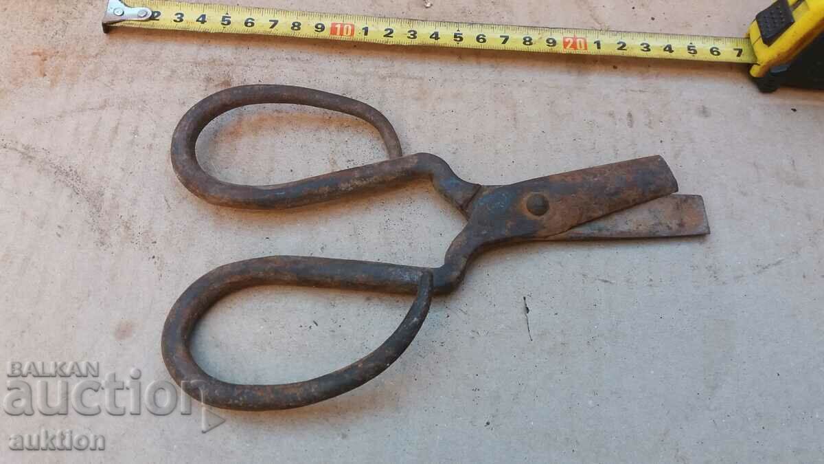 FORGED ABADJIAN SCISSORS - 7 FORGED ABADJIAN SCISSORS - 7