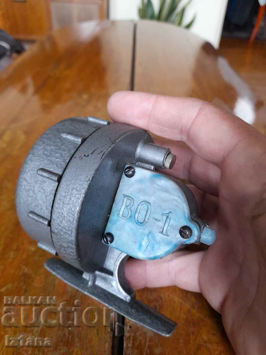 Old fishing reel VO-1 - 6 Old fishing reel VO-1 - 6