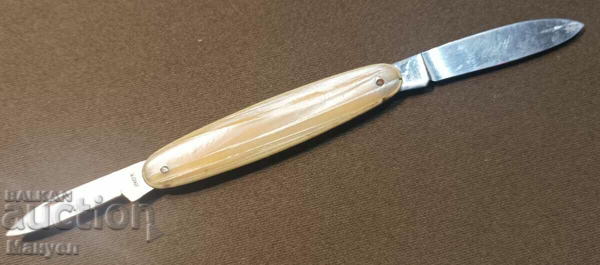 Auction Old knife "Sollingen" with mother of pearl. Auction Old knife "Sollingen" with mother of pearl.
