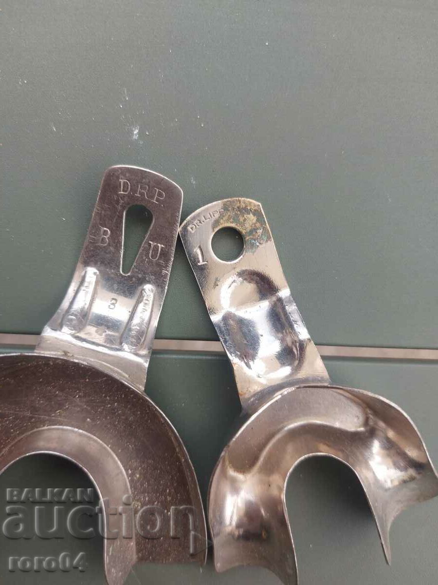 DENTIST SPOONS - WW II - 7