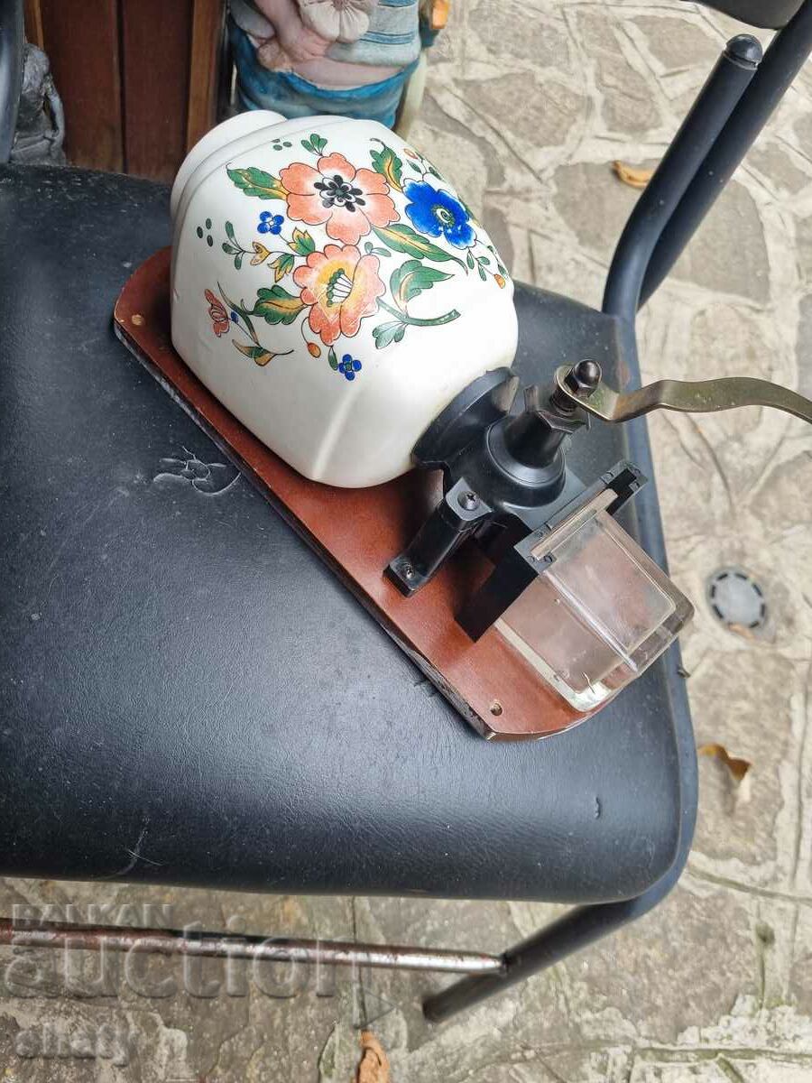 Delivery of Wall-mounted coffee grinder. Mill Delivery of Wall-mounted coffee grinder. Mill