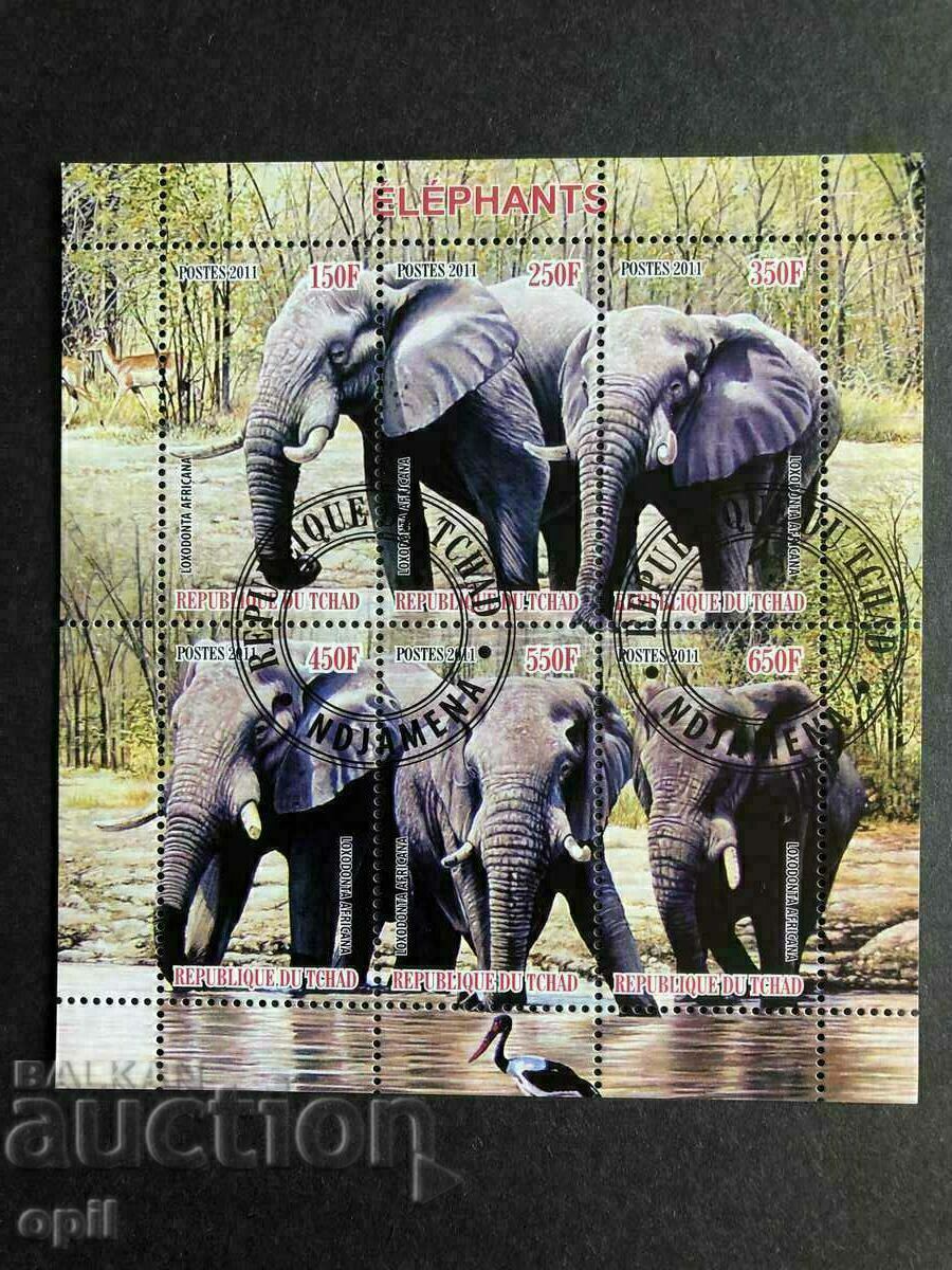 Bloc ștampilat Elefanți 2011 Ciad