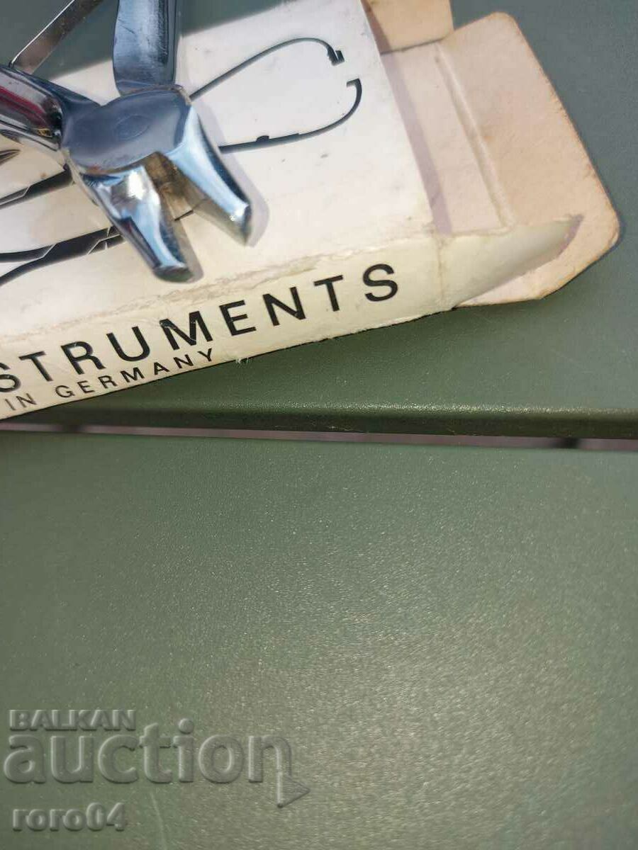 DENTAL INSTRUMENT - 7 DENTAL INSTRUMENT - 7