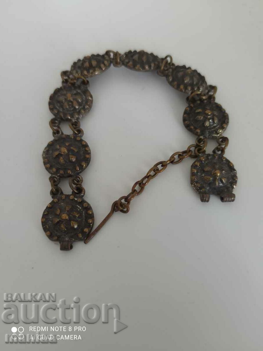Vazrozhdenska bracelet with price 39.00 BGN | € 19.94 Vazrozhdenska bracelet with price 39.00 BGN | € 19.94