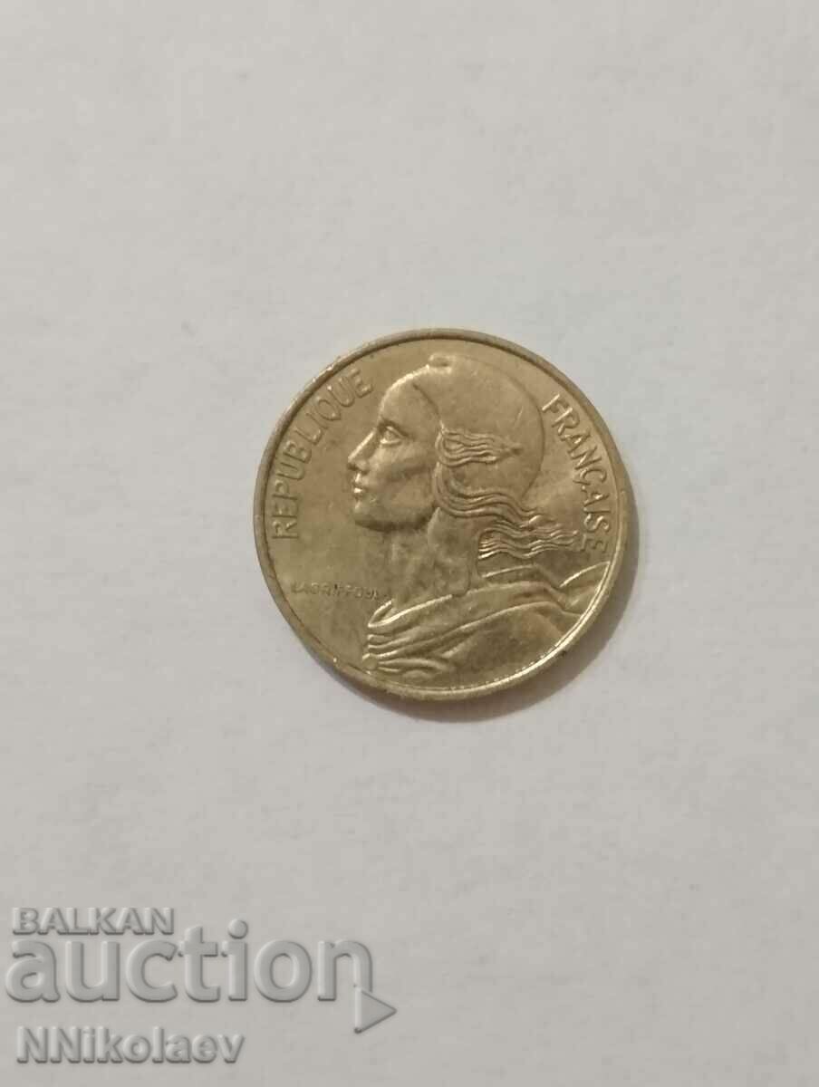 Delivery of France 5 centimes 1987 Delivery of France 5 centimes 1987