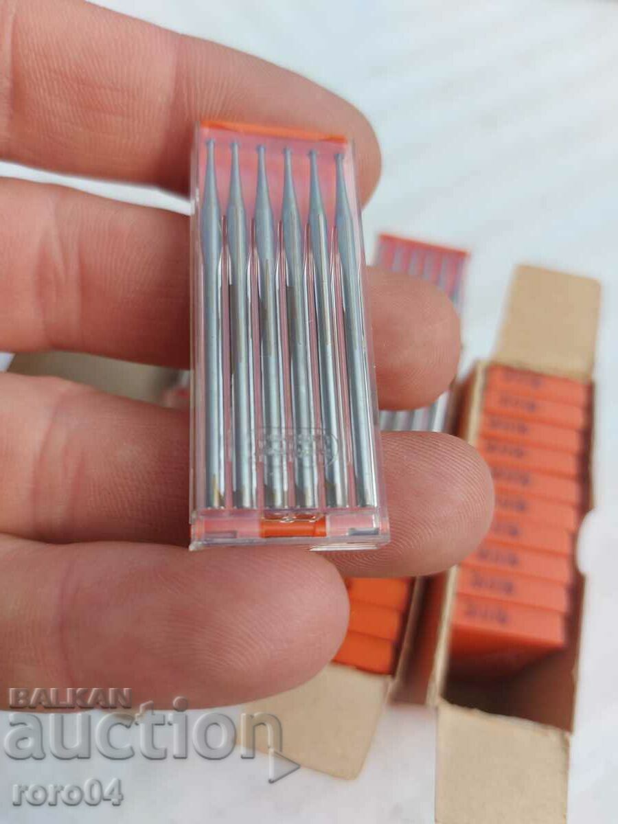 Delivery of DENTAL TOOLS - MEISINGER - NEW Delivery of DENTAL TOOLS - MEISINGER - NEW