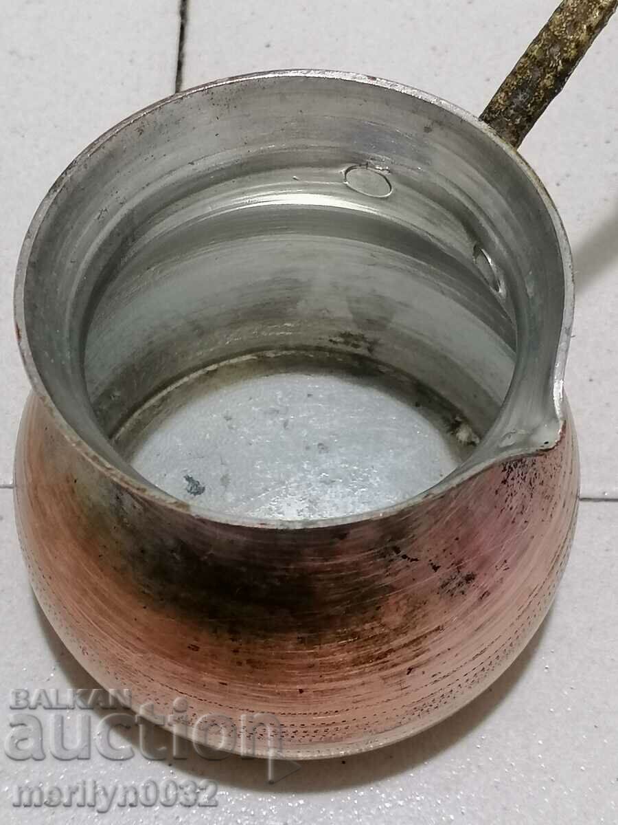 Аукцион Старо медно калайдисано джезве, кафеник, бакър, меден съд Аукцион Старо медно калайдисано джезве, кафеник, бакър, меден съд