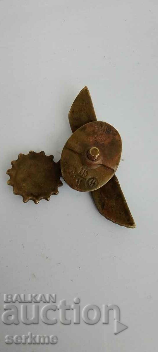 Delivery of Hat cockade Germany