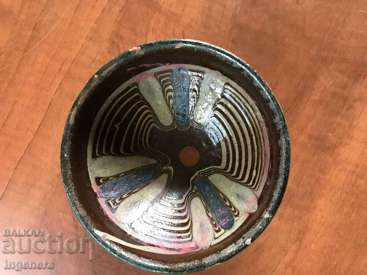 OLD CERAMIC DEEP PANCY BOWL with price 13.00 BGN | € 6.65 OLD CERAMIC DEEP PANCY BOWL with price 13.00 BGN | € 6.65