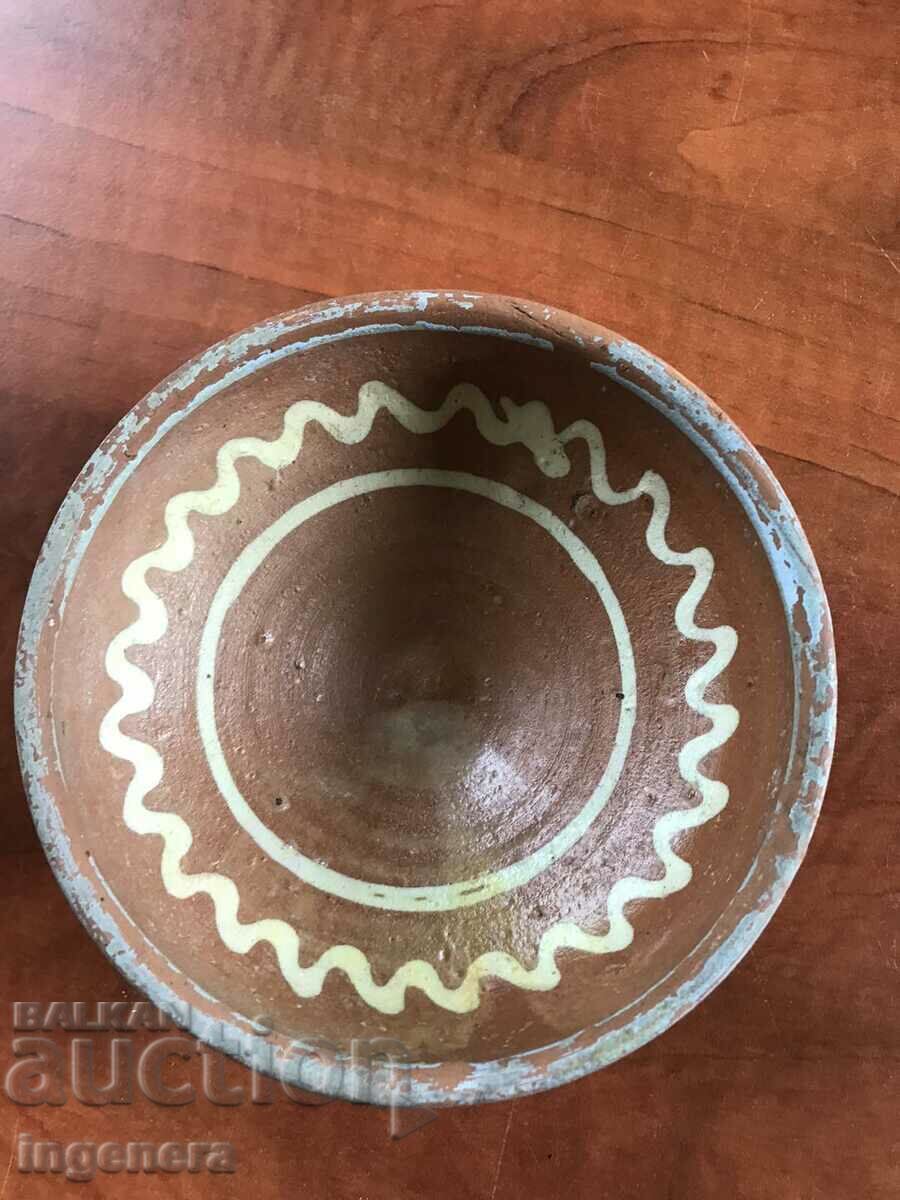 OLD POTTERY DEEP BEAN BOWL with price 11.00 BGN | € 5.62 OLD POTTERY DEEP BEAN BOWL with price 11.00 BGN | € 5.62