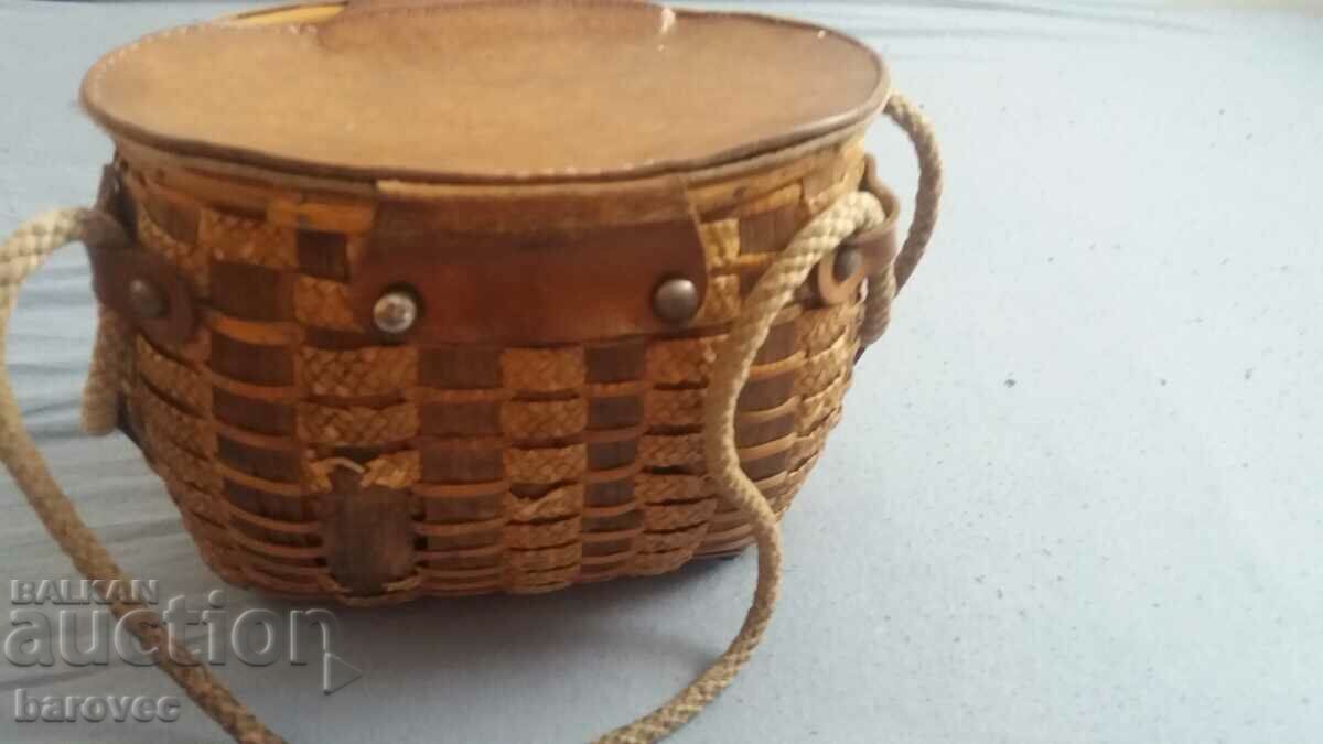 Old fishing basket for fish with price 24.99 BGN | € 12.78 Old fishing basket for fish with price 24.99 BGN | € 12.78