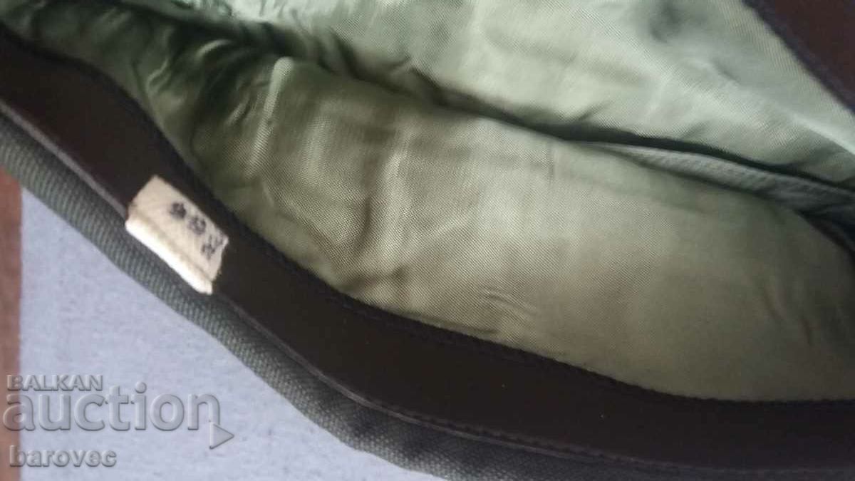 Greek pilot with price 14.99 BGN | € 7.66 Greek pilot with price 14.99 BGN | € 7.66