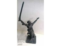 Statueta figurină „Patria mamă cheamă” - Volgograd