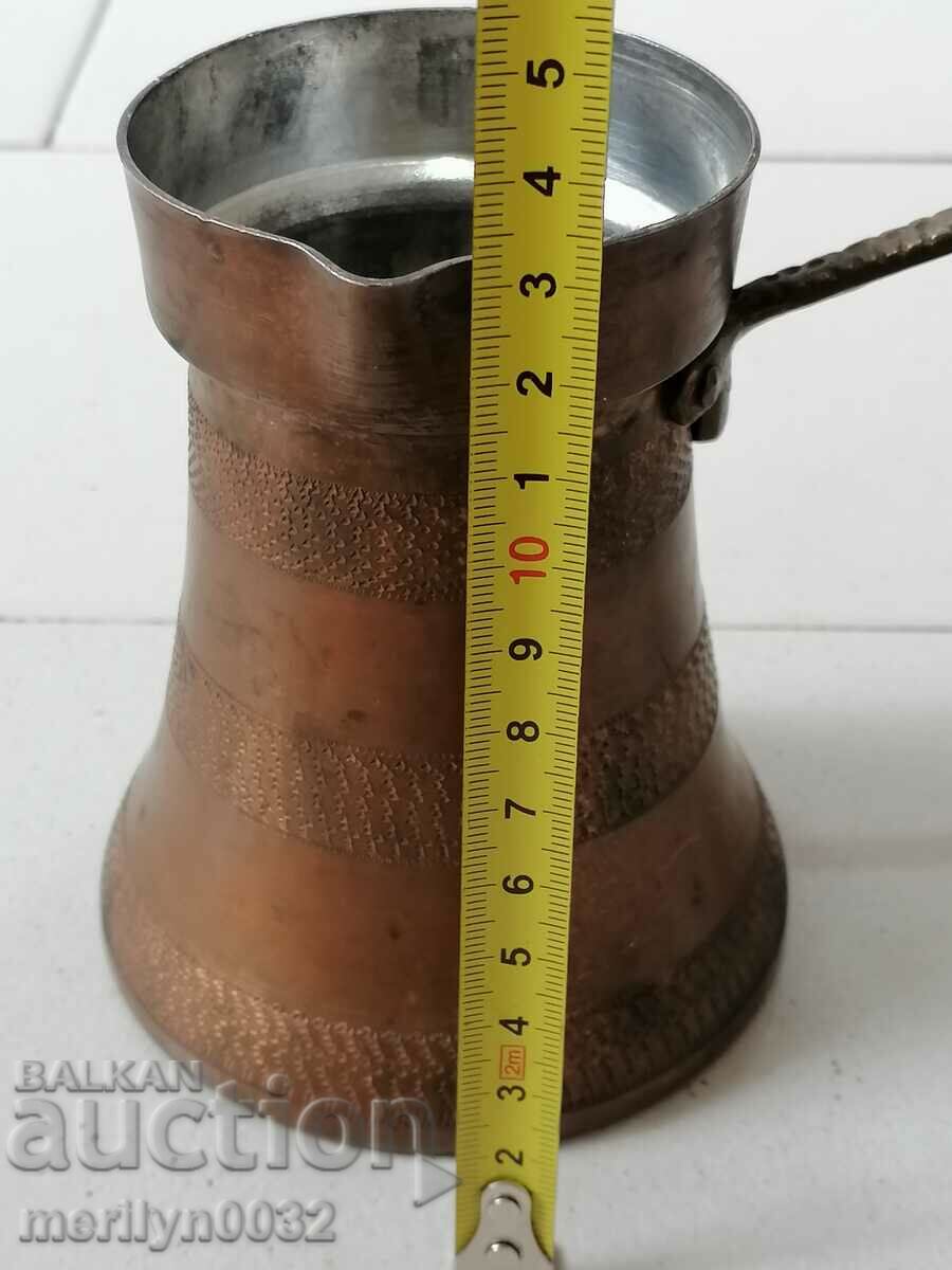 Delivery of Old copper tin, coffee, baker, copper pot Delivery of Old copper tin, coffee, baker, copper pot