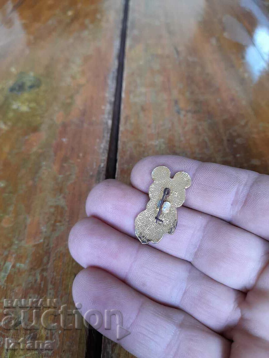 Auction  Old badge teddy bear Misha