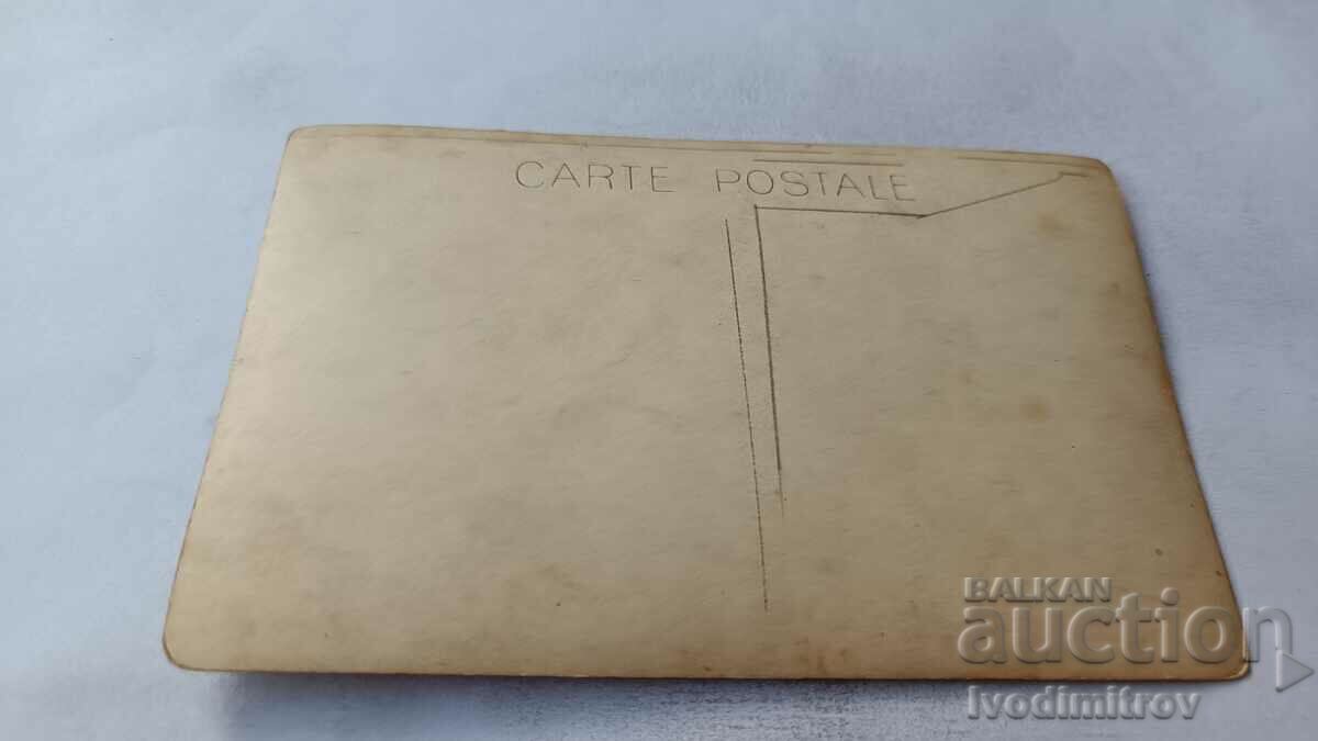 Photo Two men, women and children on a boat for sea walks with price 3.65 BGN | € 1.87 Photo Two men, women and children on a boat for sea walks with price 3.65 BGN | € 1.87