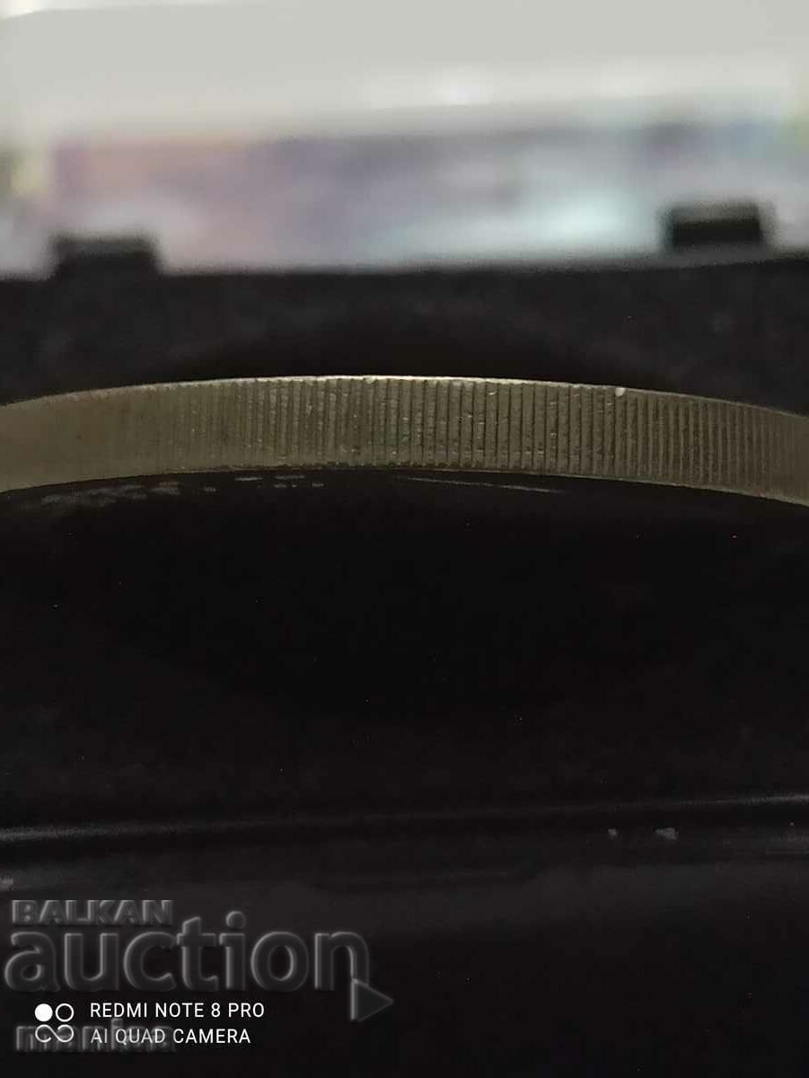 Auction 25 years of the wedding of Elizabeth and Philip Auction 25 years of the wedding of Elizabeth and Philip