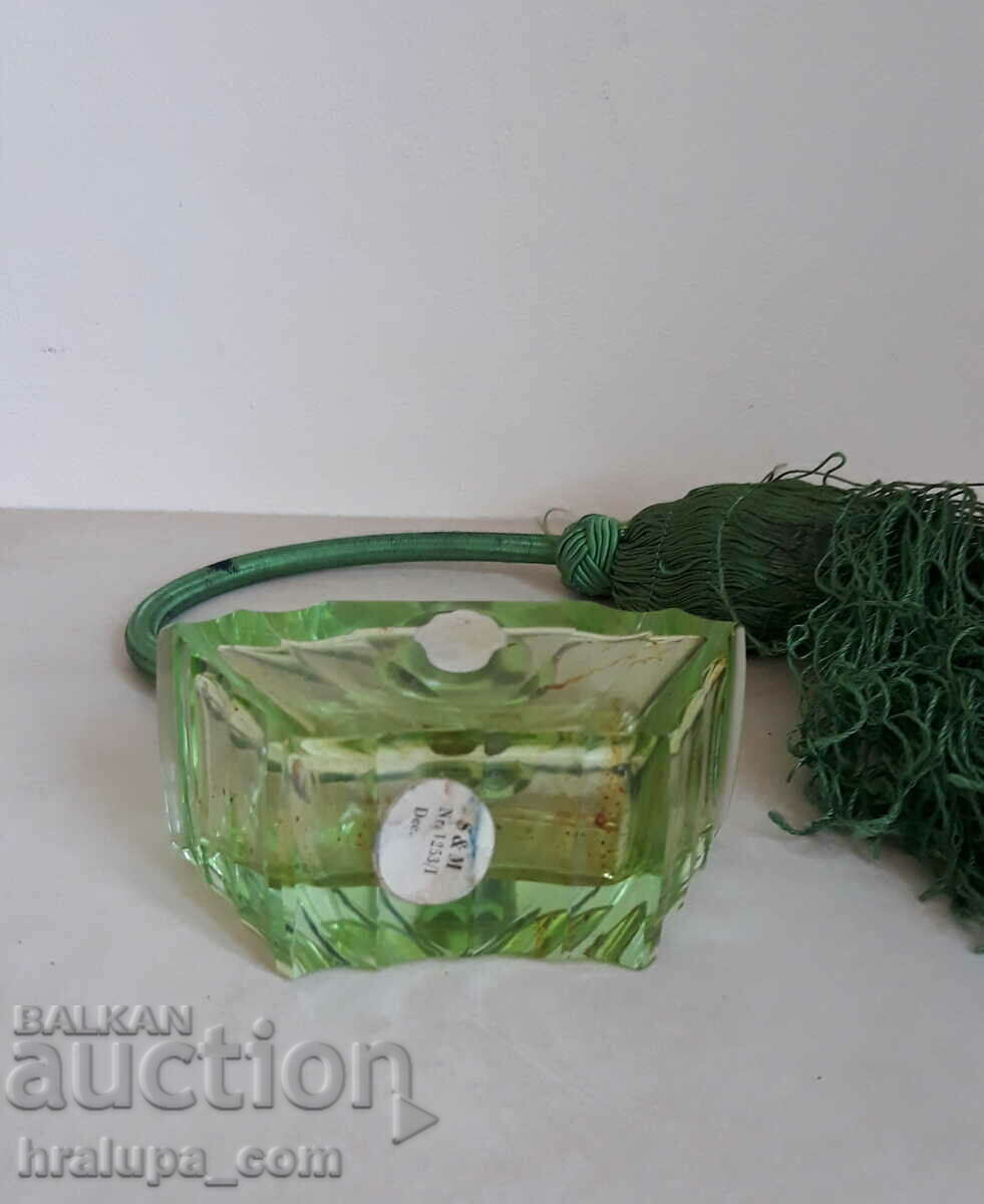 Art Deco perfume bottle crystal glass Landeskronen Krista with price 70.00 BGN | € 35.79 Art Deco perfume bottle crystal glass Landeskronen Krista with price 70.00 BGN | € 35.79