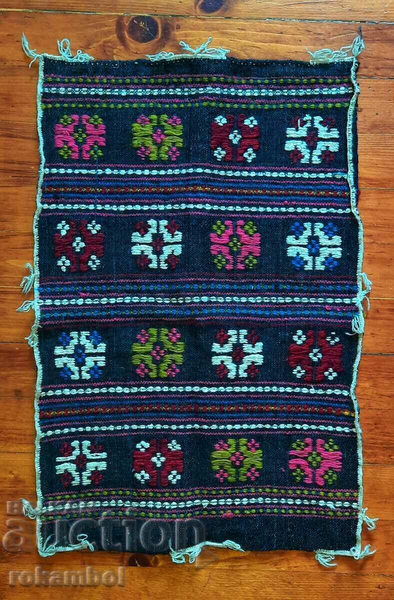 Δημοπρασία Αυθεντικό χειροποίητο μαξιλάρι ξαπλώστρας Δημοπρασία Αυθεντικό χειροποίητο μαξιλάρι ξαπλώστρας