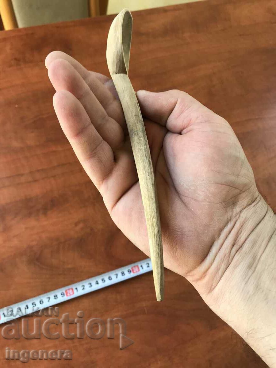 ANTIQUE HAND CARVED WOODEN SPOON - 5 ANTIQUE HAND CARVED WOODEN SPOON - 5