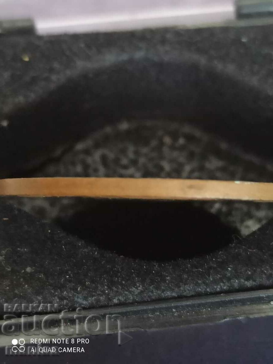 Аукцион 1 пени 1966 година Елизабет Аукцион 1 пени 1966 година Елизабет