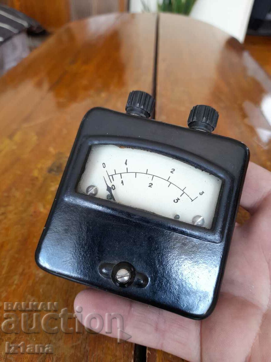 Old measuring instrument with price 25.00 BGN | € 12.78